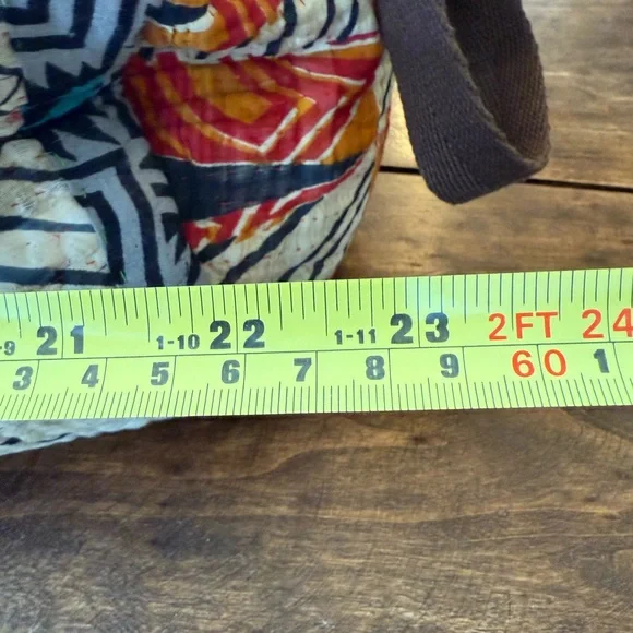 Will Leather Goods Orange/Red and Blue Kantha Travel Bag - Picture 3 of 6